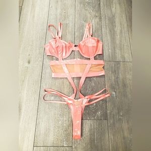 Frederick's of Hollywood Pink Lingerie Set SM